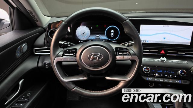Hyundai AVANTE 2023 — photo 19
