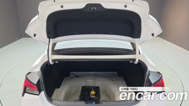 Hyundai AVANTE 2023 — photo 25