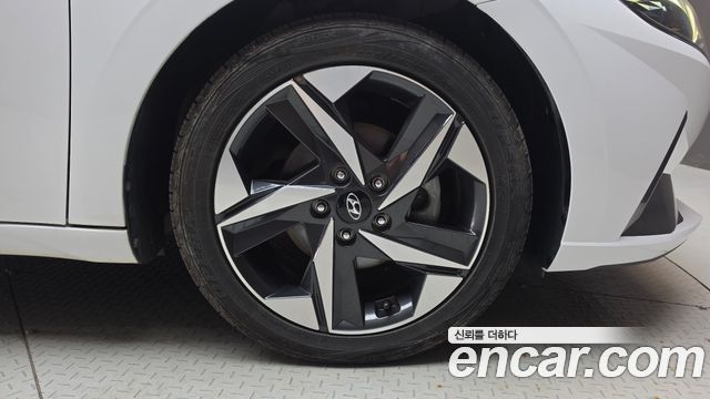 Hyundai AVANTE 2023 — photo 7