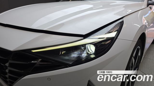 Hyundai AVANTE 2023 — photo 8