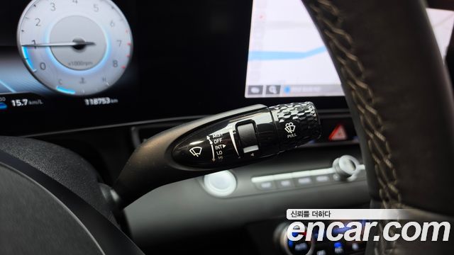 Hyundai AVANTE 2023 — photo 29