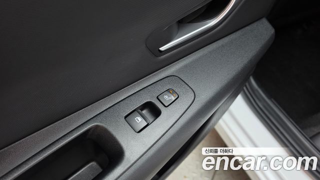 Hyundai AVANTE 2023 — photo 31