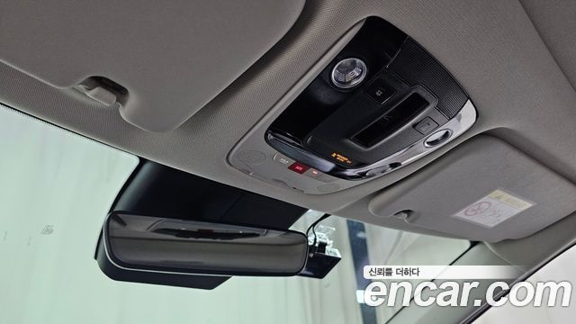 Kia EV6 2022 — photo 23