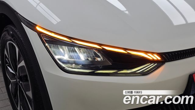 Kia EV6 2022 — photo 8