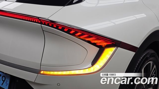 Kia EV6 2022 — photo 9