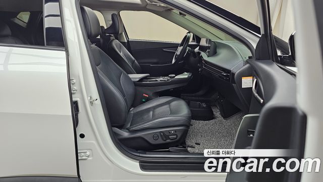 Kia EV6 2022 — photo 16