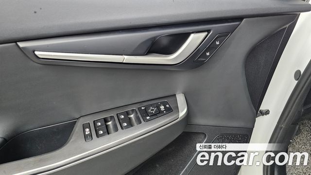 Kia EV6 2022 — photo 27