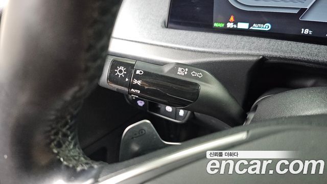 Kia EV6 2022 — photo 29