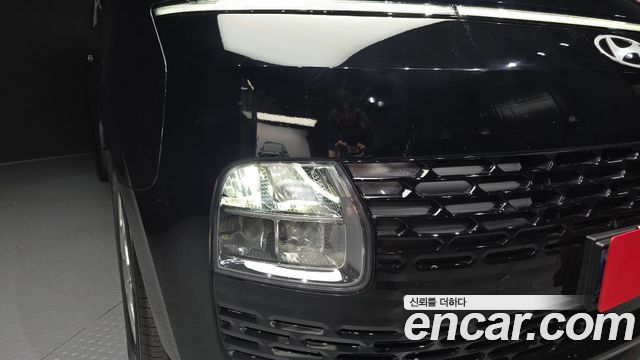 Hyundai Staria 2025 — photo 8