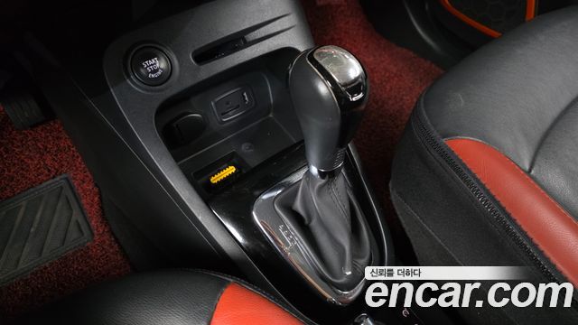 Renault Korea QM3 2015 — photo 12