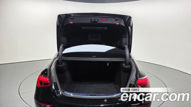 Mercedes-Benz S-Class 2021 — photo 26