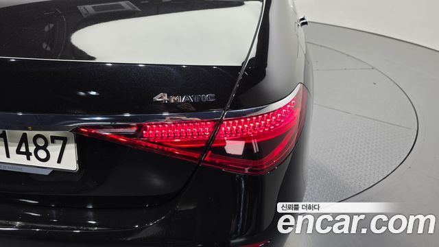 Mercedes-Benz S-Class 2021 — photo 9