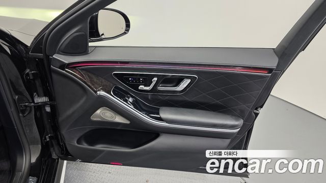 Mercedes-Benz S-Class 2021 — photo 15