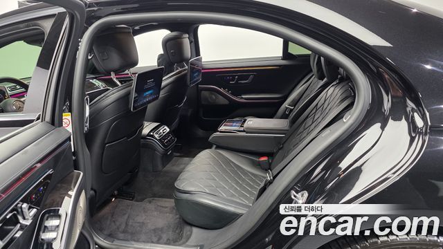 Mercedes-Benz S-Class 2021 — photo 16