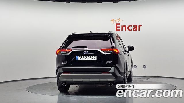 Toyota RAV4 2024 — photo 4