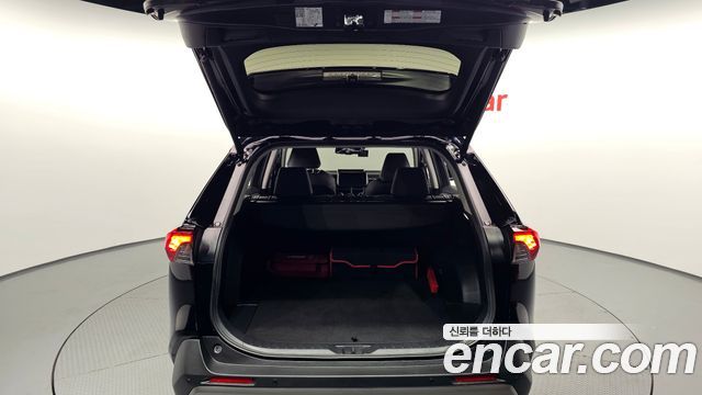 Toyota RAV4 2024 — photo 26