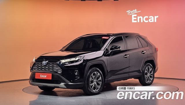 Toyota RAV4 2024 — photo 1