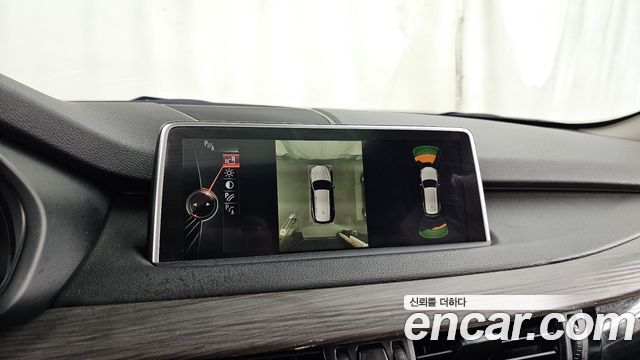 BMW X5 2015 — photo 15