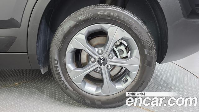Kia Seltos 2023 — photo 7