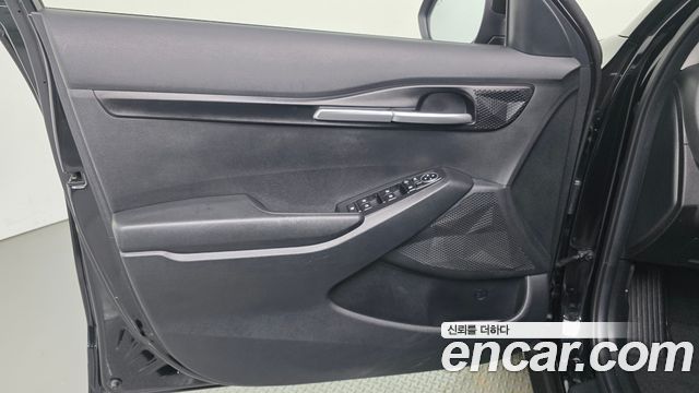 Kia Seltos 2023 — photo 14