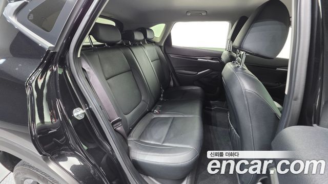 Kia Seltos 2023 — photo 31