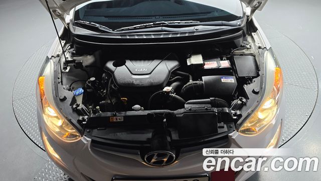 Hyundai AVANTE 2015 — photo 6