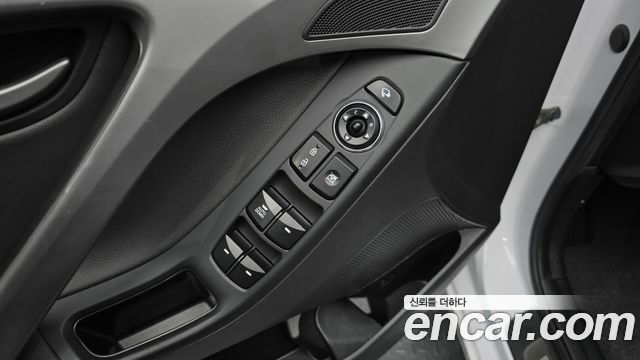 Hyundai AVANTE 2015 — photo 21