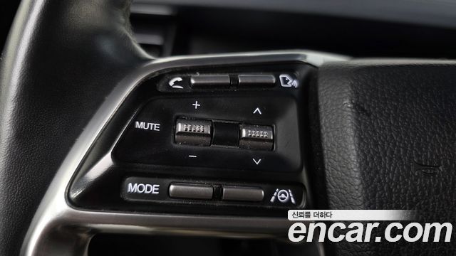 KG Mobility Torres 2024 — photo 28