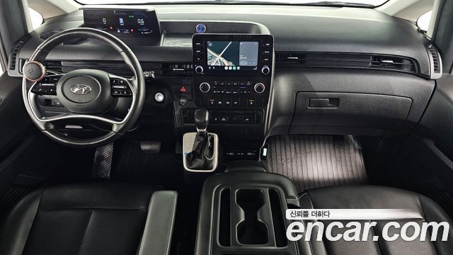 Hyundai Staria 2022 — photo 7