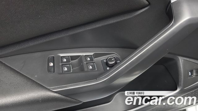 Volkswagen Jetta 2021 — photo 29