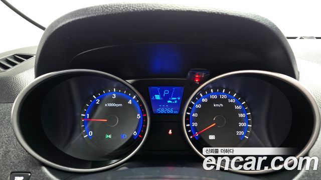 Hyundai Tucson 2010 — photo 8