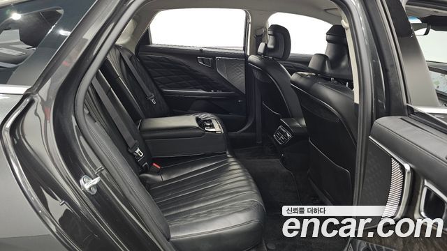 Kia K8 2022 — photo 18