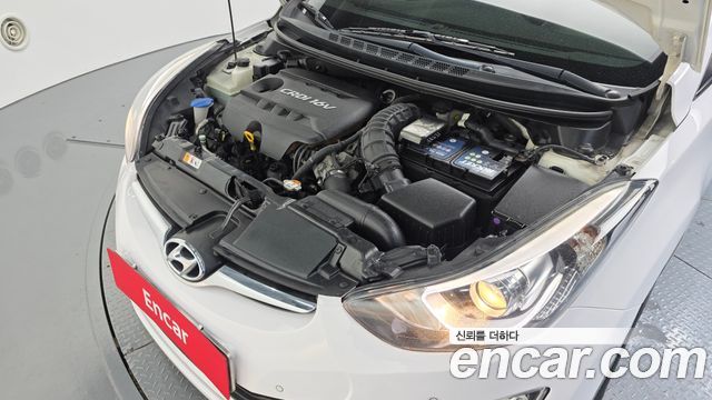 Hyundai AVANTE 2015 — photo 6
