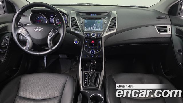 Hyundai AVANTE 2015 — photo 7