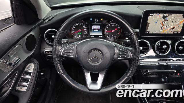 Mercedes-Benz C-Class 2016 — photo 13