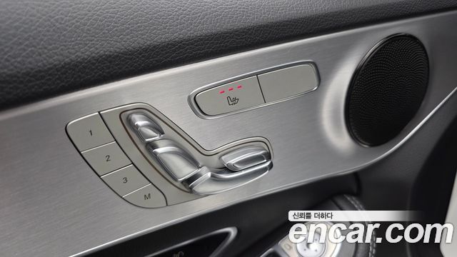 Mercedes-Benz C-Class 2016 — photo 19