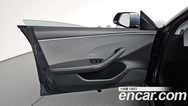 Tesla Model 3 2025 — photo 14