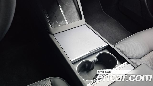 Tesla Model 3 2025 — photo 30