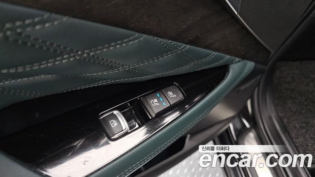 Kia K8 2024 — photo 17