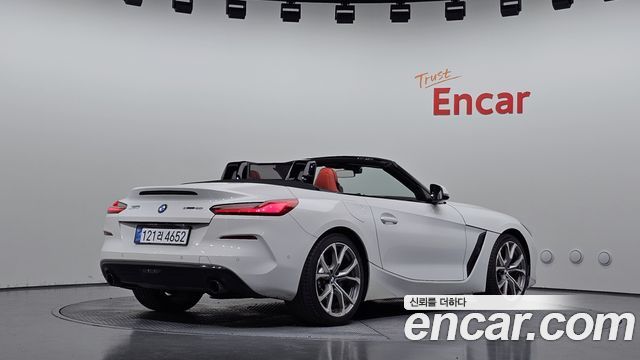 BMW Z4 2021 — photo 2