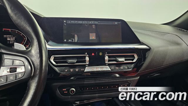 BMW Z4 2021 — photo 11