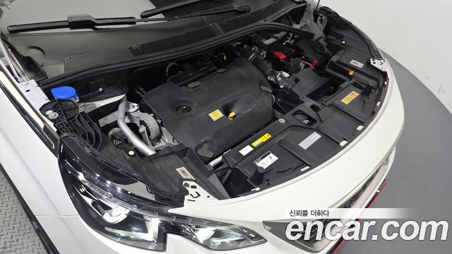 Peugeot 5008 2021 — photo 6