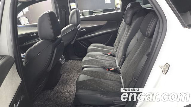 Peugeot 5008 2021 — photo 12