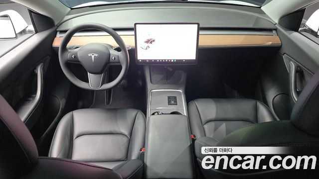 Tesla Model Y 2022 — photo 10