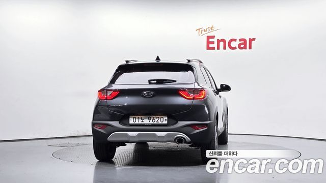 Kia Stonic 2019 — photo 4