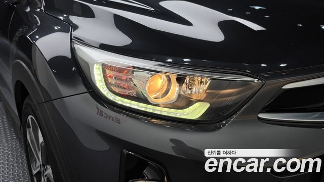 Kia Stonic 2019 — photo 8