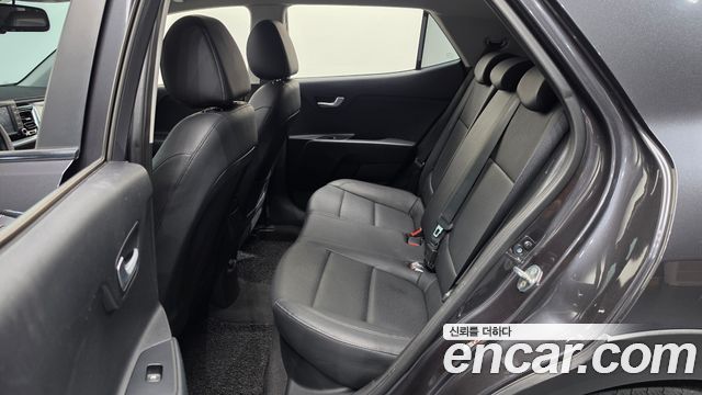 Kia Stonic 2019 — photo 16