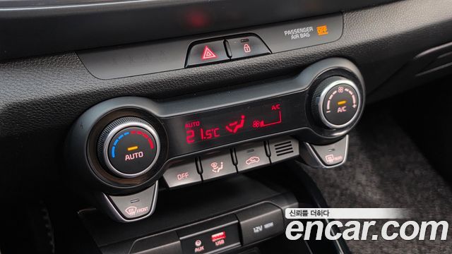 Kia Stonic 2019 — photo 27