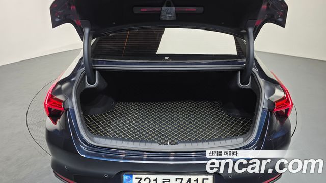 Kia K8 2022 — photo 16