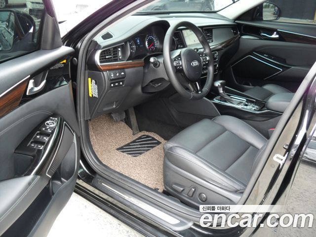 Kia K7 2019 — photo 8